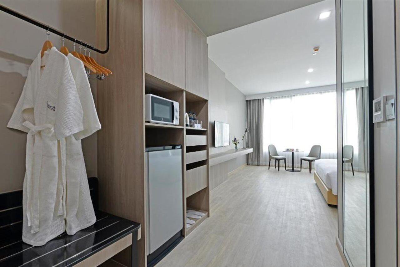 Centre Point Hotel Terminal21 Korat Nakhonratchasima Buitenkant foto Deluxe Room