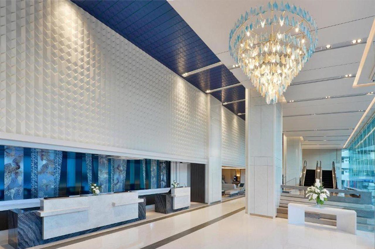 Centre Point Hotel Terminal21 Korat Nakhonratchasima Buitenkant foto Lobby