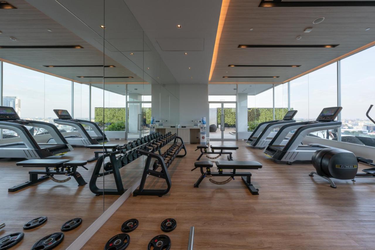 Centre Point Hotel Terminal21 Korat Nakhonratchasima Buitenkant foto The gym at the 101 Tower