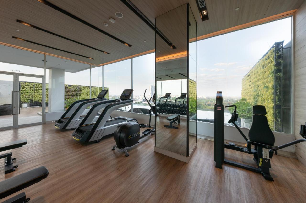 Centre Point Hotel Terminal21 Korat Nakhonratchasima Buitenkant foto The gym at the hotel